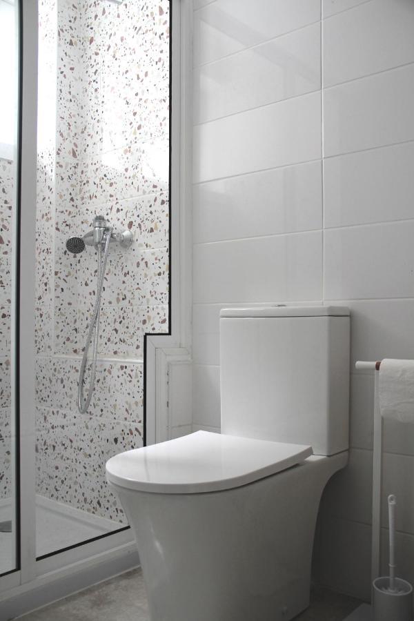 Genius Loci Guesthouse Matosinhos  Ngoại thất bức ảnh
